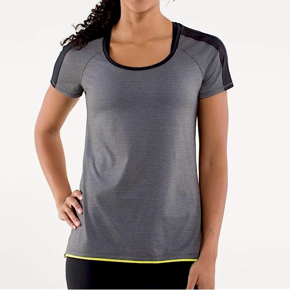 lululemon athletica Tops - Lululemon Race Me Short Sleeve